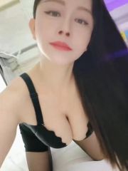 骚巨乳少妇