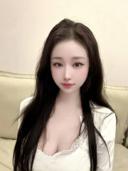 颜值肤白丰满大胸嫩妹